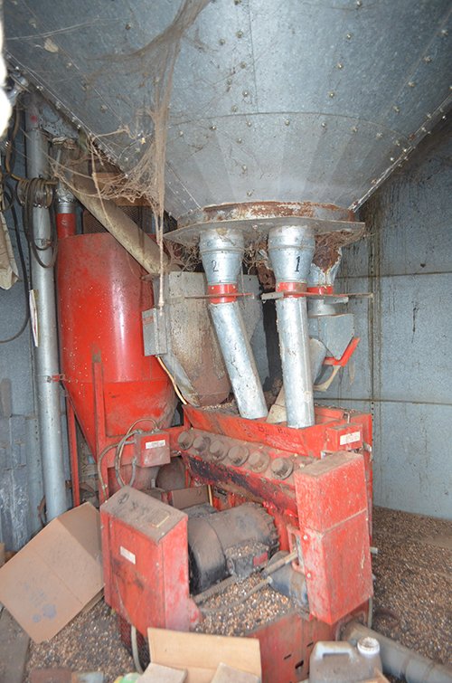 Property photo 34 - FARM EQUIPMENT AUCTION - NEW ERA FARMS, LP IN ALLEN COUNTY, INDIANA